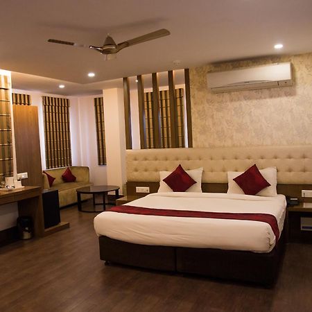 לקנאו Hotel Sandstone Inn מראה חיצוני תמונה