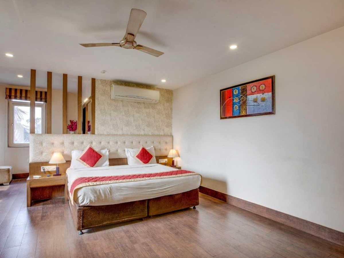 לקנאו Hotel Sandstone Inn מראה חיצוני תמונה